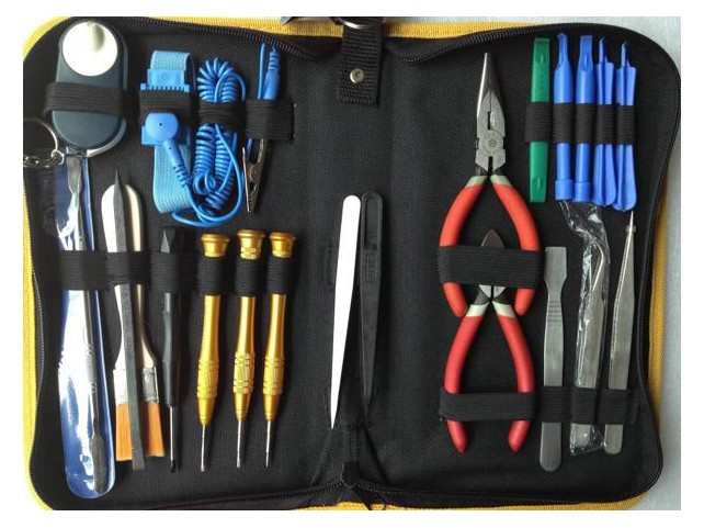 CoreParts Multipurpose Screwdriver Set For Macbook/iPhone/iPad CoreParts Multipurpose Screwdriver Set For Macbook/iPhone/iPad